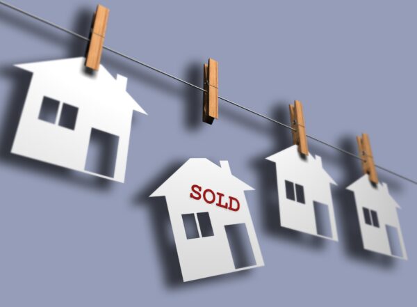 real-estate-buyer-sold (1)