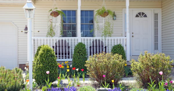 Best Spring Curb Appeal Upgrades to Increase Your Home's Value