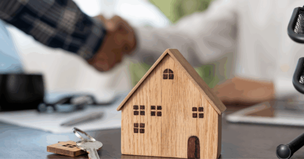 10 Steps to Buying & Selling At the Same Time 10 Steps to Buying & Selling At the Same Time
