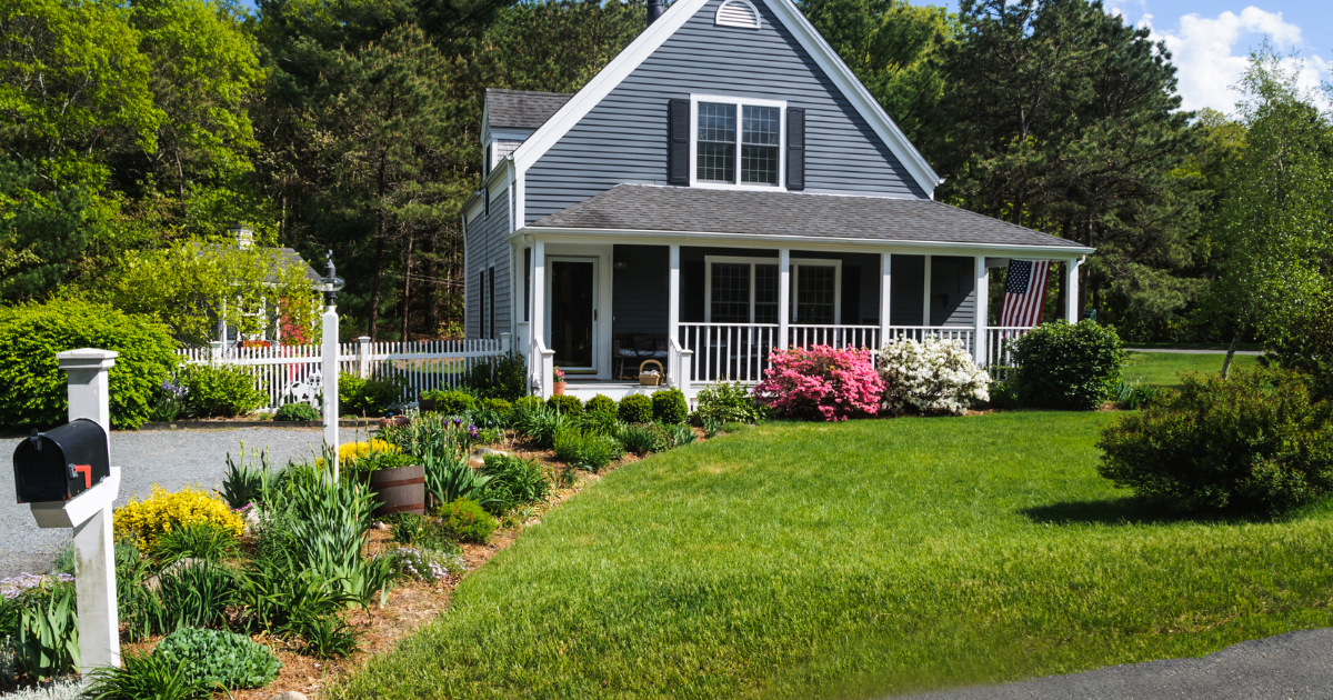 5 Summer Curb Appeal Moves That Actually Help Your Home Sell